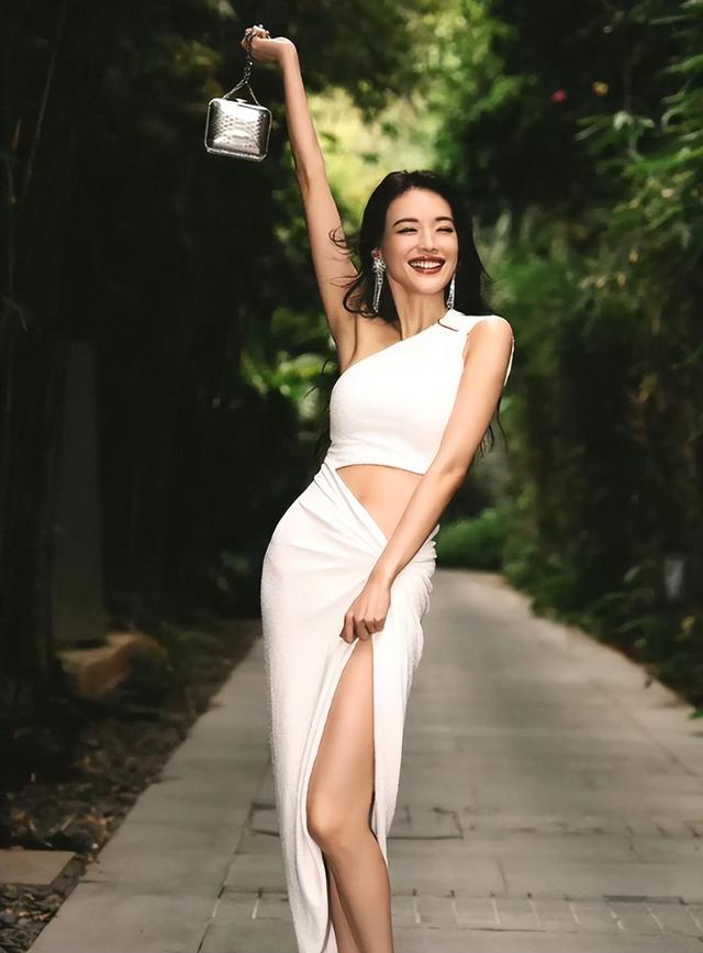 4位真正称得上“高级性感”的女演员,各个风情万种,不低俗