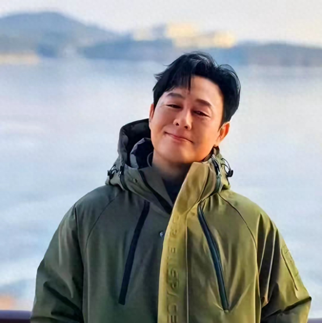 女演员自曝被家暴、私拍性爱视频,更多细节指向张颂文,网友破案