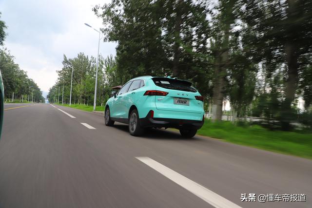 试驾|SUV实测综合油耗不到4升,你能信?体验WEY玛奇朵