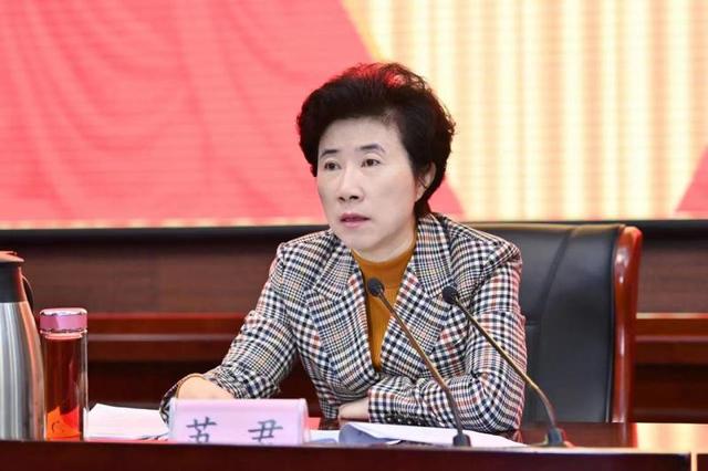 掌舵白银五年后,该市首位女市委书记卸任:“我始终眷恋铜城大地的山山水水”