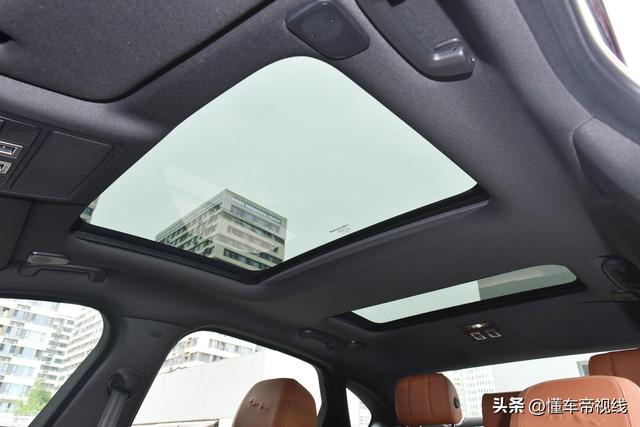 新车|全系唯一四驱,售价49.78万元,2023款捷豹XFL顶配到店实拍