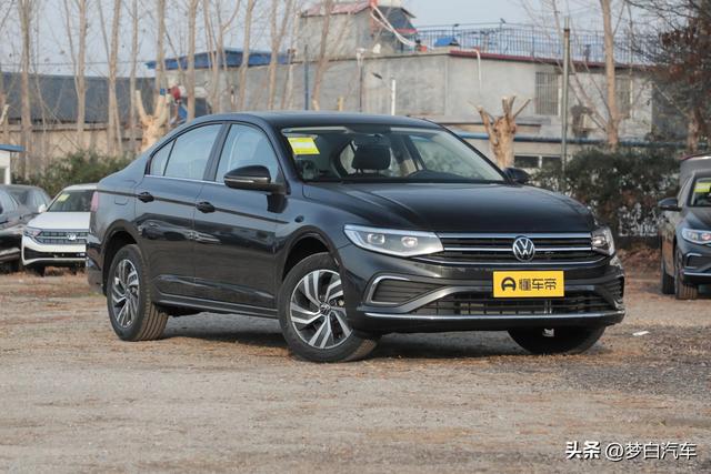 公认“最省油”的30款轿车:合资车霸榜,宝来、凯美瑞不到7个油