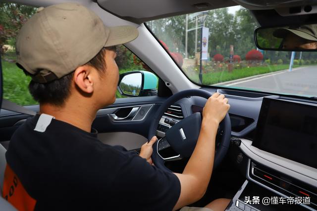 试驾|SUV实测综合油耗不到4升,你能信?体验WEY玛奇朵