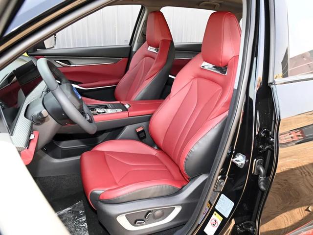 长安CS75 PLUS:12万多买“爆款”SUV!还有爱信8AT!香不香?