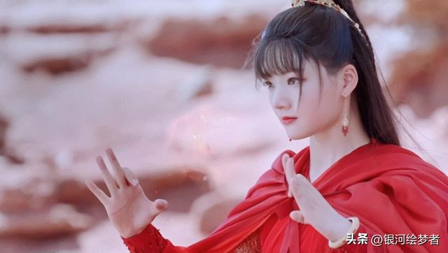 长相磕碜却演“绝世美女”,丑不自知的5位女星,到底谁给的自信
