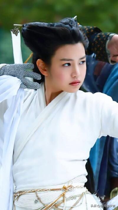 长相磕碜却演“绝世美女”,丑不自知的5位女星,到底谁给的自信