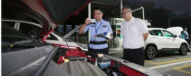 私下换发动机，属于改装吗，交警查车发现会怎么罚