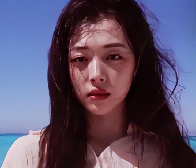 韩国女神韩素希:疑似被财阀控制求助,矛头直指乐天三星?