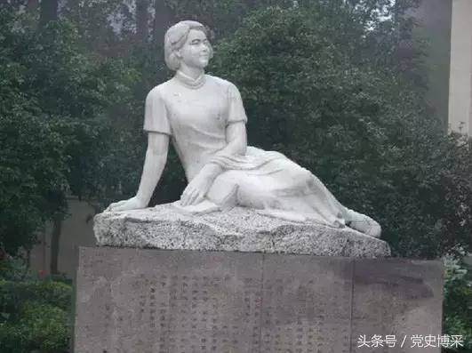 潜伏在戴笠身边的红色女谍张露萍