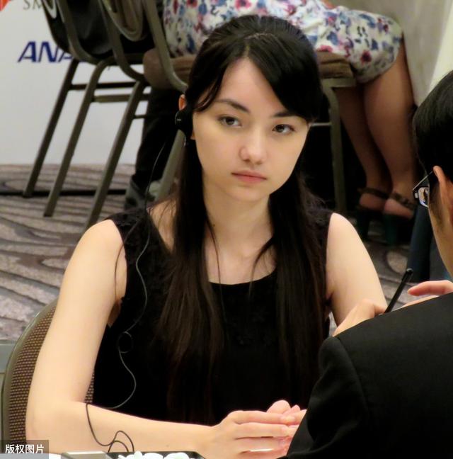 围棋混血美少女，16岁拿世界亚军，用实力诠释氧气美女的定义