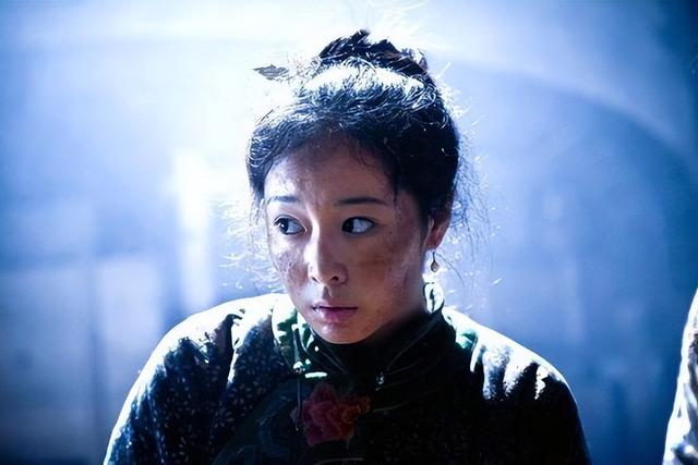 高叶:“性感女神”拿片约拿到手软,网友直呼:“90后国民大嫂”