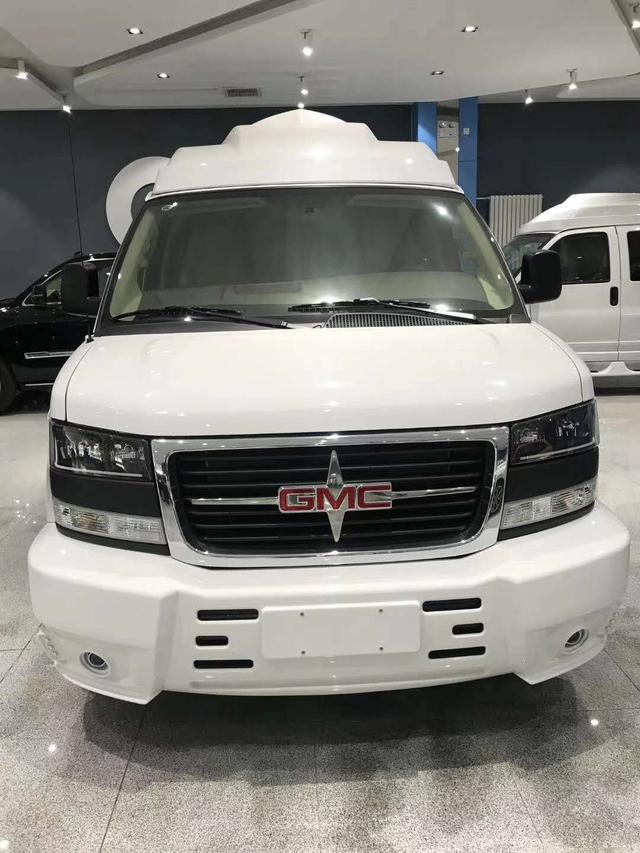 商务车中的标杆 GMC商务之星2500S两驱实拍 双豪华航空座椅