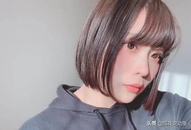 日本27岁肌肉美少女走红!神仙颜值猛男身材,堪称三次元伊之助