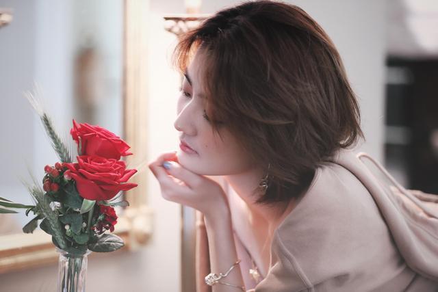 女性内裤上的黄色分泌物,到底是什么东西?早了解早受益