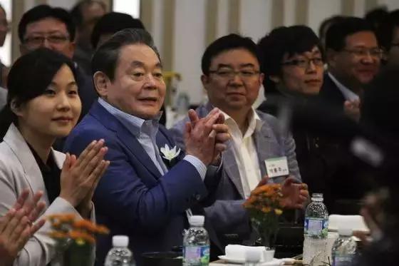 你有一条历史消息：韩国首富与“私生子”-三星汽车的故事