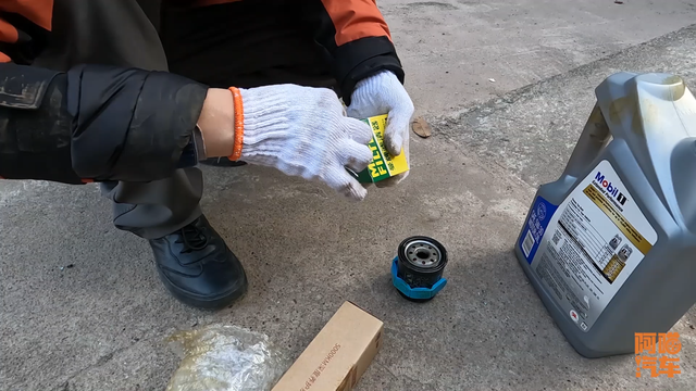 自己换机油竟如此简单,喵哥手把手教你吸油泵换机油,看一遍就会