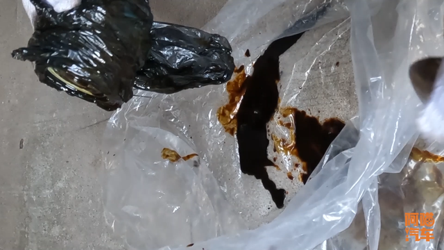 自己换机油竟如此简单,喵哥手把手教你吸油泵换机油,看一遍就会
