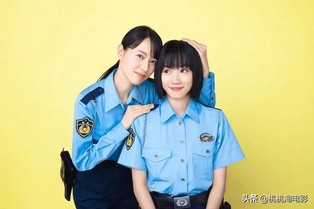 组图:超养眼!新生代女星永野芽郁清新风格杂志大片