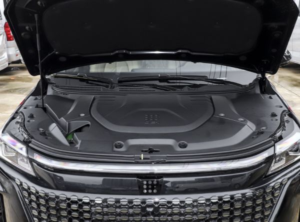 蓝电E5开启SUV油电同价只需9.98万，与长安CS75 PLUS比，谁更得你心？